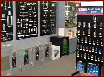 Locksmith Lock Store San Diego, CA 619-215-9125 - 3-nearest-locksmith