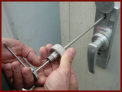 Locksmith Lock Store San Diego, CA 619-215-9125 - 5-lock-opening